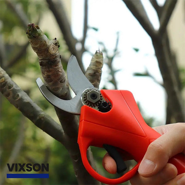 "Electric shears — lithium battery 14.8V, a sharp tool for cutting branches, a must-have for gardeners"